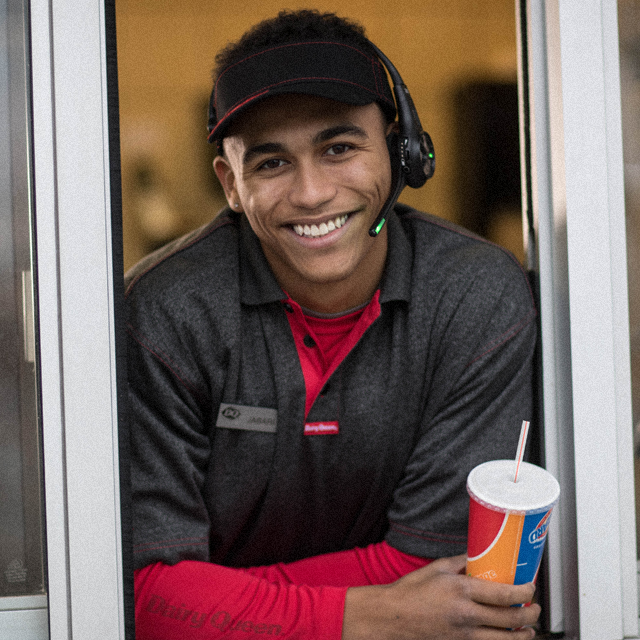 Custom Corporate Apparel And Branded Merchandise Signature Concepts, Inc.